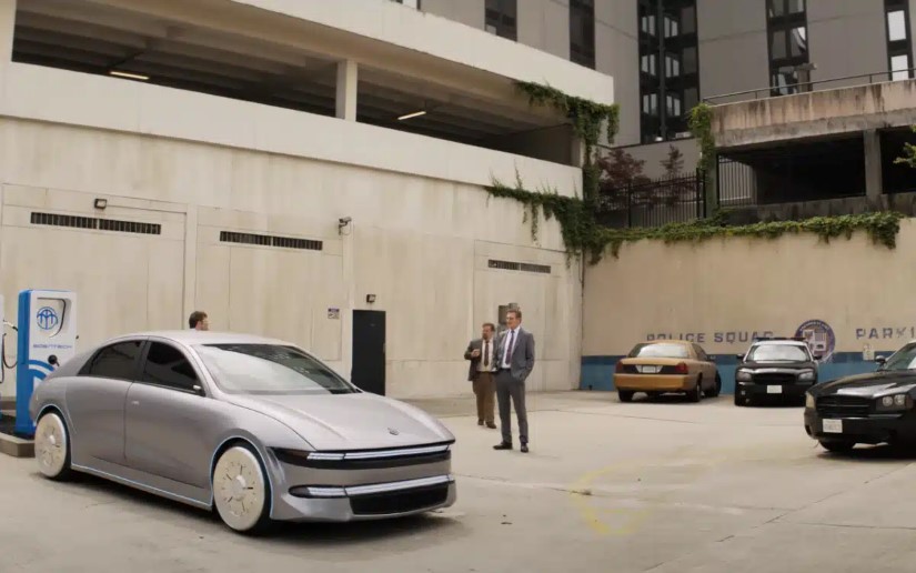 TheNakedGun_sound-06